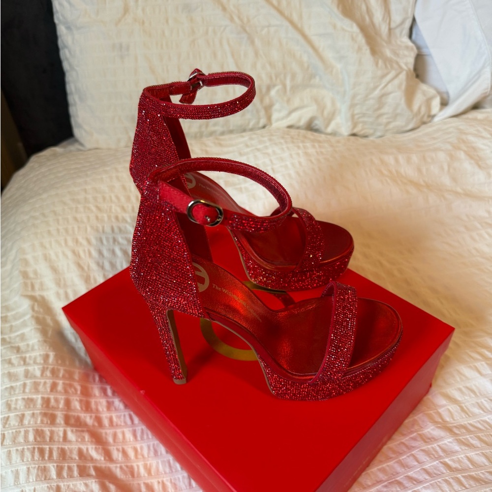 Red Rhinestone Stiletto Platform Heels with Ankle Strap | 7.5 - Picture 3 of 9
